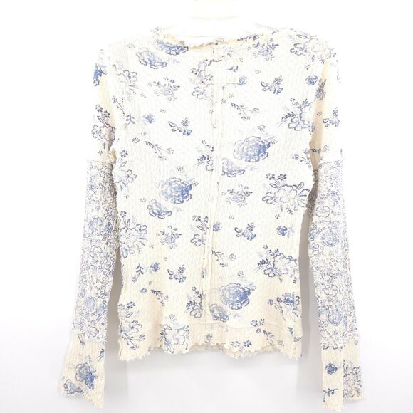 Free People NWOT We the Free Clover Printed Thermal Tee Size M blue floral - Picture 9 of 10